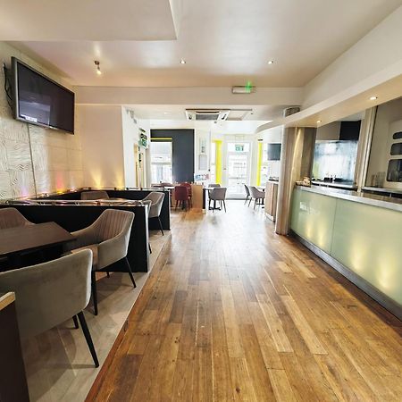 Town Lodge New Quay Exterior foto